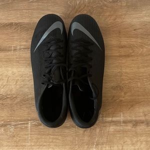 Mens Nike Cleats